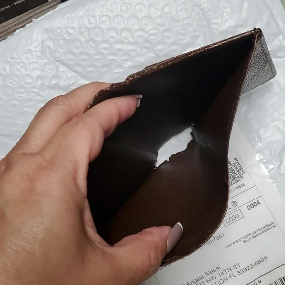 !SALE! VTG Authentic LV Wallet - Picture 6 of 7